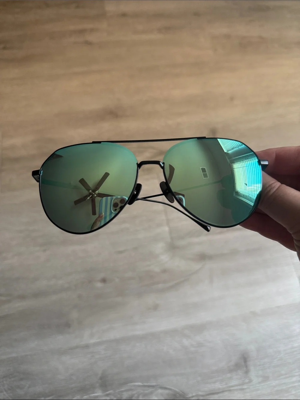 Diff Dash MB Unisex Aviator sunglasses